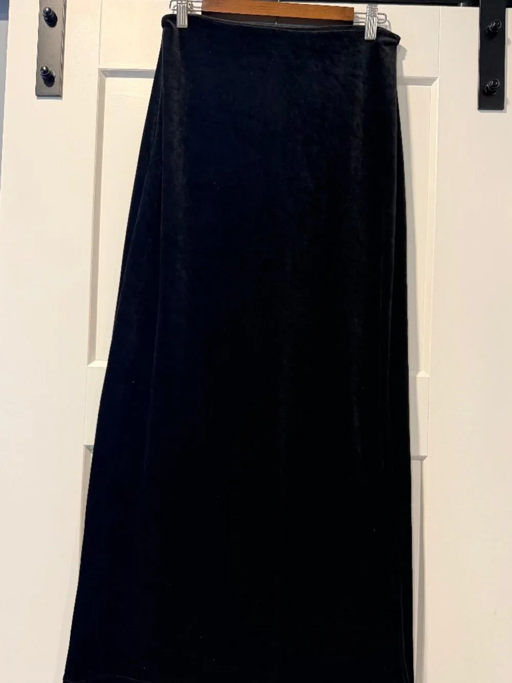 Energie Long Black Velvet Elastic Waist Pull-On Skirt